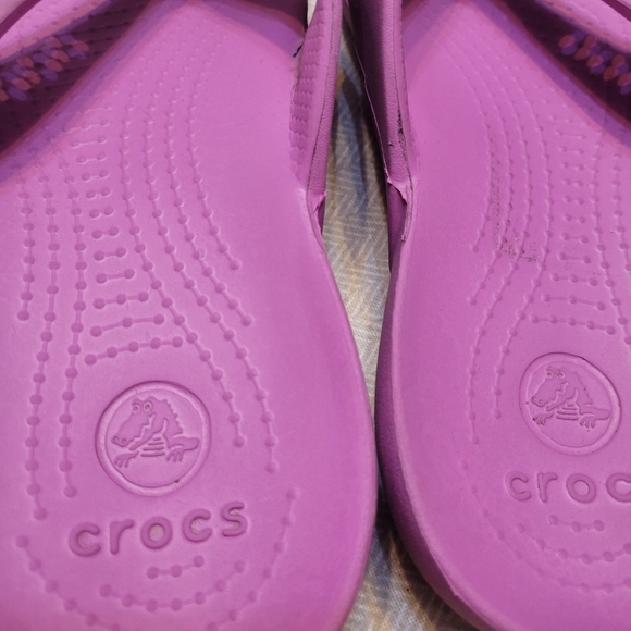 CROCS flip flop - Picture 4 of 8